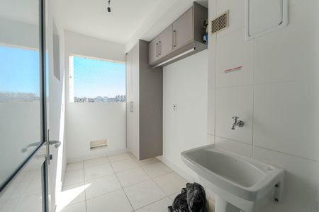 Apartamento para alugar com 125m², 4 quartos e 2 vagas Apartamento para alugar com 125m², 4 quartos e 2 vagasÁrea de Serviço
