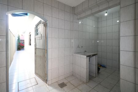 Casa para alugar com 200m², 3 quartos e 2 vagas Casa para alugar com 200m², 3 quartos e 2 vagasÁrea de Serviço