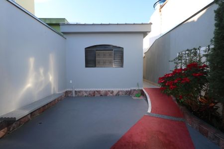 Casa para alugar com 200m², 3 quartos e 2 vagas Casa para alugar com 200m², 3 quartos e 2 vagasÁrea Gourmet