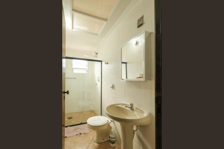 Casa para alugar com 200m², 3 quartos e 2 vagas Casa para alugar com 200m², 3 quartos e 2 vagasBanheiro da Suíte
