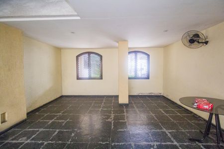 Apartamento para alugar com 63m², 2 quartos e 1 vagaÁrea comum