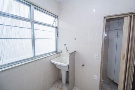 Apartamento para alugar com 63m², 2 quartos e 1 vagaCozinha e Área de Serviço