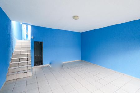 Casa à venda com 175m², 2 quartos e 2 vagas Casa à venda com 175m², 2 quartos e 2 vagasGaragem