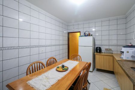 Cozinha de casa à venda com 2 quartos, 175m² em Taboão, Diadema