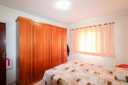 Casa à venda com 175m², 2 quartos e 2 vagas Casa à venda com 175m², 2 quartos e 2 vagasQuarto 2