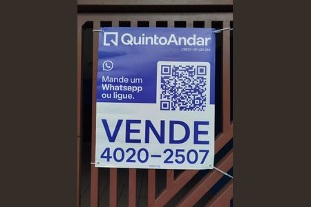Casa à venda com 175m², 2 quartos e 2 vagas Casa à venda com 175m², 2 quartos e 2 vagasPlaca TZWM-705