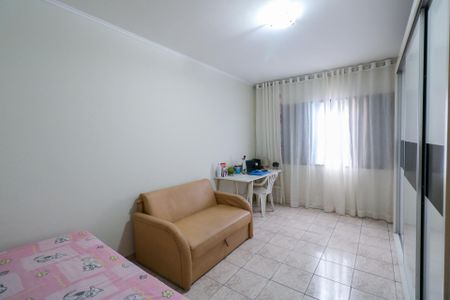 Casa à venda com 175m², 2 quartos e 2 vagas Casa à venda com 175m², 2 quartos e 2 vagasQuarto 1