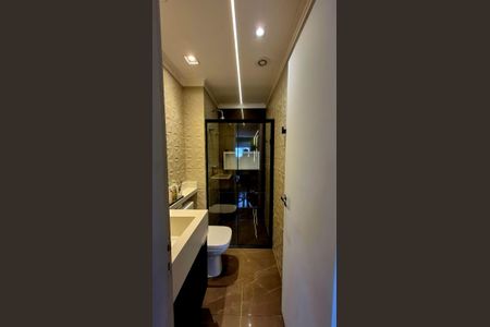 Apartamento à venda com 80m², 2 quartos e 2 vagas Apartamento à venda com 80m², 2 quartos e 2 vagasBanheiro