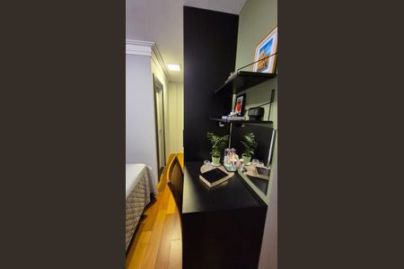 Apartamento à venda com 80m², 2 quartos e 2 vagas Apartamento à venda com 80m², 2 quartos e 2 vagasQuarto