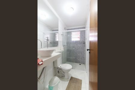 Casa para alugar com 78m², 2 quartos e sem vaga Casa para alugar com 78m², 2 quartos e sem vagaBanheiro