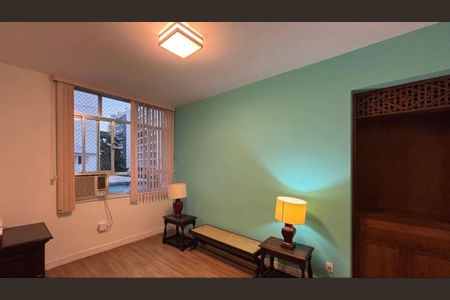Apartamento para alugar com 95m², 2 quartos e sem vaga