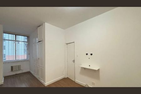 Apartamento para alugar com 95m², 2 quartos e sem vaga