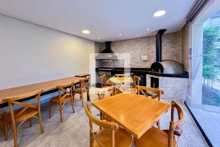 Apartamento para alugar com 71m², 2 quartos e 1 vaga Apartamento para alugar com 71m², 2 quartos e 1 vagaÁrea comum - Churrasqueira