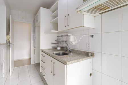 Apartamento para alugar com 71m², 2 quartos e 1 vaga Apartamento para alugar com 71m², 2 quartos e 1 vagaCozinha
