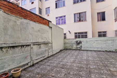Casa para alugar com 88m², 2 quartos e sem vaga Casa para alugar com 88m², 2 quartos e sem vagaquintal