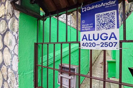 Casa para alugar com 88m², 2 quartos e sem vaga Casa para alugar com 88m², 2 quartos e sem vagaFachada com placa