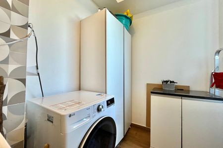 Apartamento à venda com 95m², 2 quartos e 1 vagaÁrea de Serviço