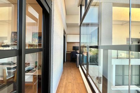 Apartamento à venda com 95m², 2 quartos e 1 vagaVaranda da Suíte 1