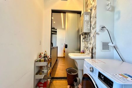 Apartamento à venda com 95m², 2 quartos e 1 vagaÁrea de Serviço