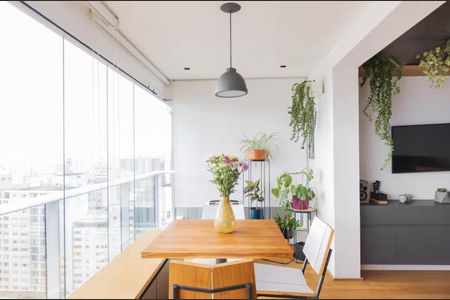Apartamento à venda com 49m², 1 quarto e 1 vaga Apartamento à venda com 49m², 1 quarto e 1 vagaSala de Jantar