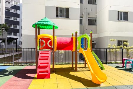 Apartamento à venda com 55m², 3 quartos e 1 vaga Apartamento à venda com 55m², 3 quartos e 1 vagaPlayground