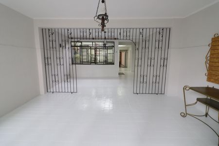 Casa para alugar com 250m², 4 quartos e 1 vagaSala de Jantar