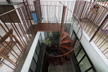 Casa para alugar com 250m², 4 quartos e 1 vagaÁrea de Serviço