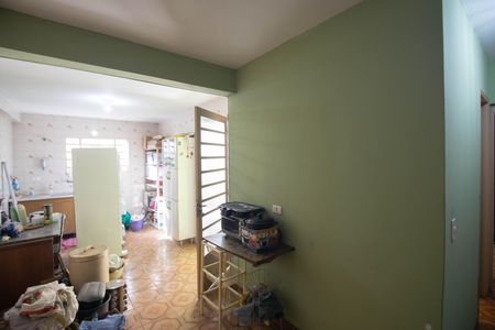 Casa à venda com 210m², 4 quartos e 2 vagasCozinha 