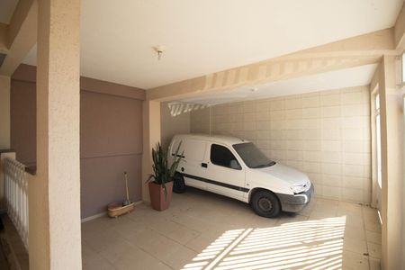 Casa à venda com 210m², 4 quartos e 2 vagasGaragem