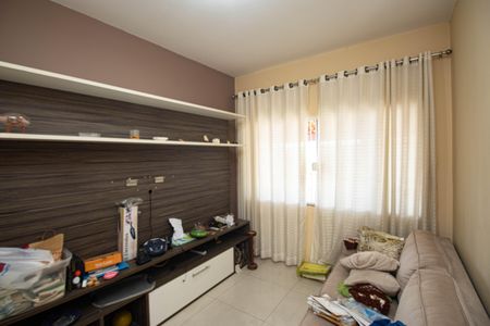 Sala de casa para alugar com 4 quartos, 210m² em Bortolândia, São Paulo