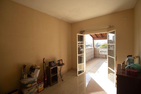 Casa à venda com 210m², 4 quartos e 2 vagasQuarto 2 