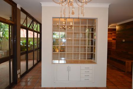 Casa de condomínio para alugar com 256m², 5 quartos e 4 vagasSala de Jantar