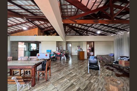 Cobertura de casa à venda com 5 quartos, 576m² em Venda Nova, Belo Horizonte