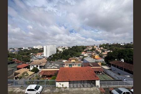Vista de casa à venda com 5 quartos, 576m² em Venda Nova, Belo Horizonte