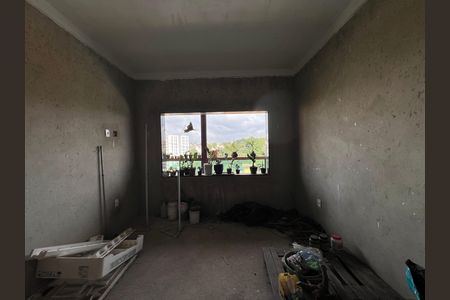Casa à venda com 576m², 5 quartos e 3 vagas Casa à venda com 576m², 5 quartos e 3 vagasQuarto 2