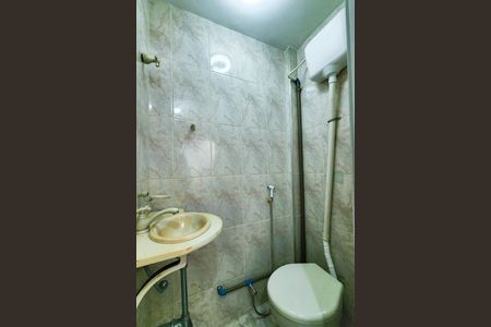 Apartamento para alugar com 89m², 3 quartos e sem vaga Apartamento para alugar com 89m², 3 quartos e sem vagaBanheiro de Serviço