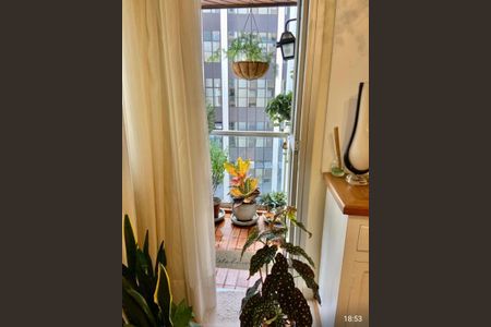 Foto 04 de apartamento à venda com 2 quartos, 58m² em Vila Heliopolis, São Paulo