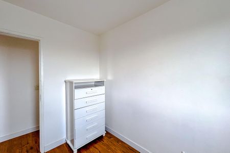 Apartamento para alugar com 62m², 3 quartos e 1 vagaQuarto 1