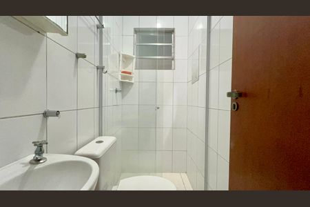Studio para alugar com 28m², 1 quarto e sem vaga Studio para alugar com 28m², 1 quarto e sem vagaBanheiro