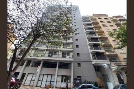Studio à venda com 29m², 1 quarto e sem vaga Studio à venda com 29m², 1 quarto e sem vagaFachada do bloco