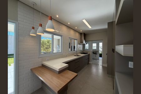 Casa de Condomínio para alugar com 4 quartos, 239m² em Vale Azul, Jundiaí
