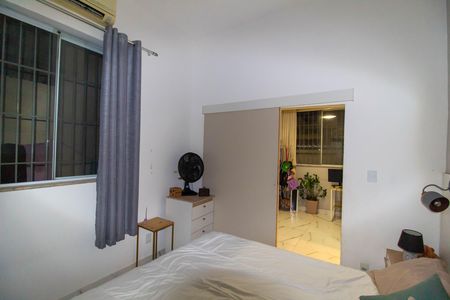 Suíte 1 de casa à venda com 3 quartos, 200m² em Centro, Niterói