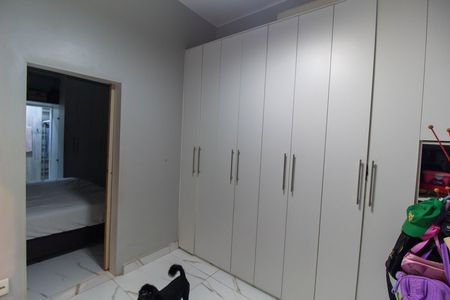 Casa à venda com 200m², 3 quartos e 1 vagaEscritório
