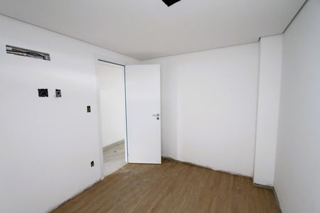 Apartamento à venda com 180m², 3 quartos e 3 vagasQuarto 2 - Suíte