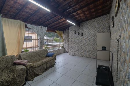Sala de casa para alugar com 2 quartos, 150m² em Jardim Hebrom, São Paulo
