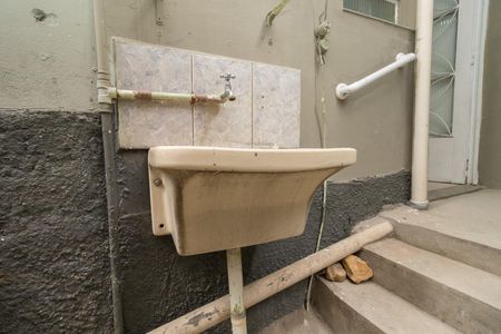 Casa para alugar com 55m², 1 quarto e 2 vagas Casa para alugar com 55m², 1 quarto e 2 vagasÁrea de Serviço - Quintal