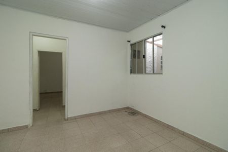 Casa para alugar com 55m², 1 quarto e 2 vagas Casa para alugar com 55m², 1 quarto e 2 vagasSala
