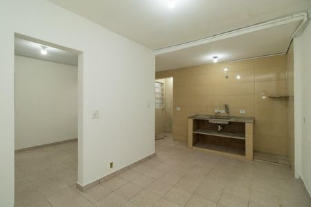 Casa para alugar com 55m², 1 quarto e 2 vagas Casa para alugar com 55m², 1 quarto e 2 vagasCozinha