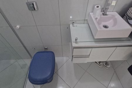 Casa para alugar com 116m², 3 quartos e sem vagaBanheiro Social