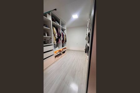 Quarto de casa para alugar com 3 quartos, 140m² em Mosela, Petrópolis